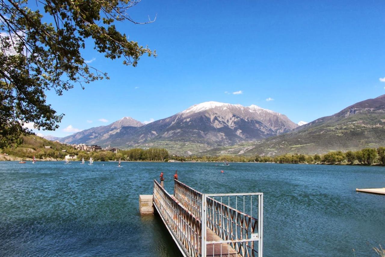 L'Hivernet, Grand Triplex Neuf Au Coeur D'Embrun Acces Facile 외부 사진